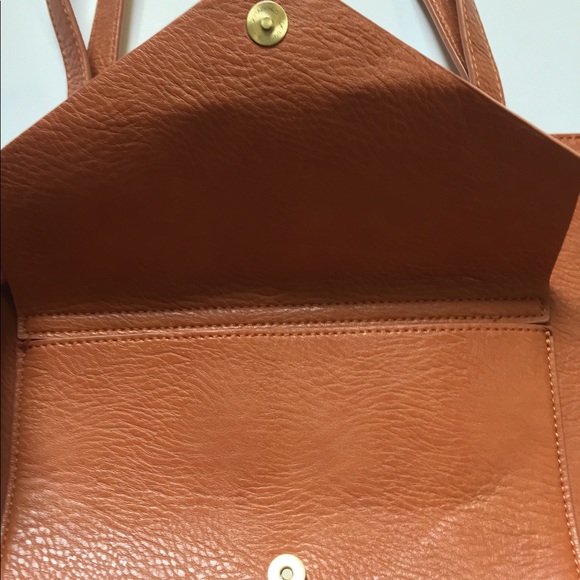 Huge Tan Tote - Picture 2 of 4